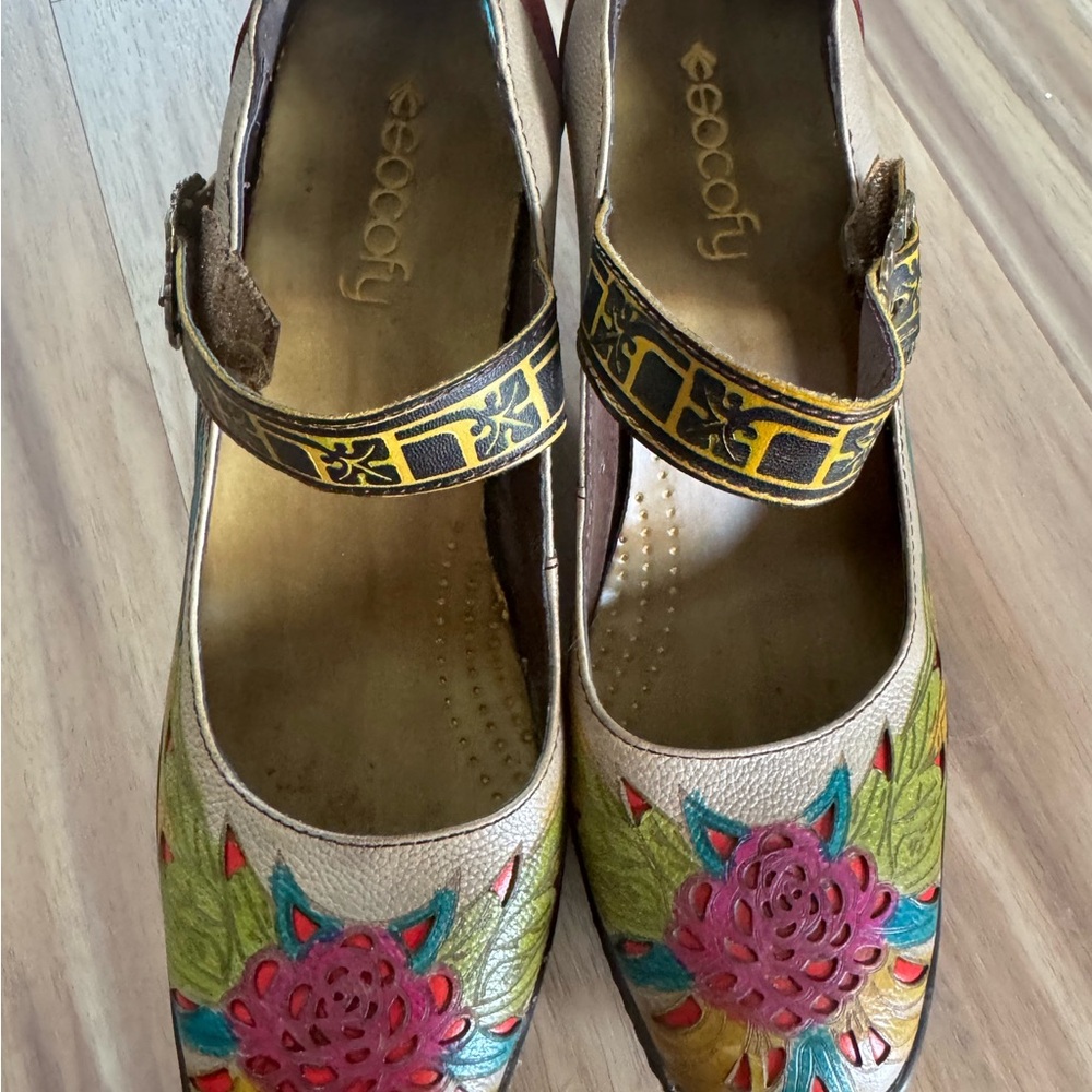 EU 38 society Chunky Heels with Strap and Multicolored Details - Picture 9 of 9